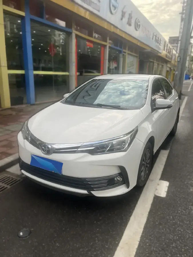 2017 Toyota Corolla 1.2T 116HP L4 6MT