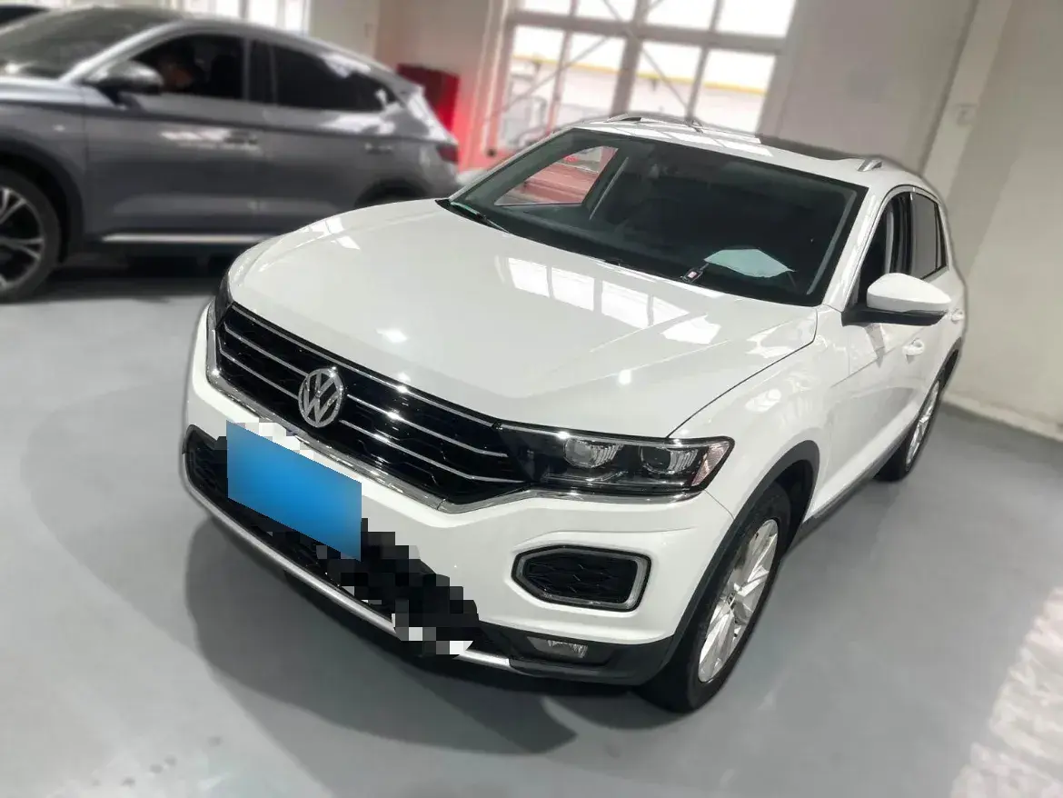 2020 Volkswagen T-Roc 1.4T 150HP L4 7DCT