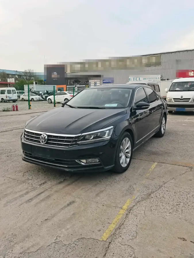 2016 Volkswagen Passat 1.4T 150HP L4 7DCT