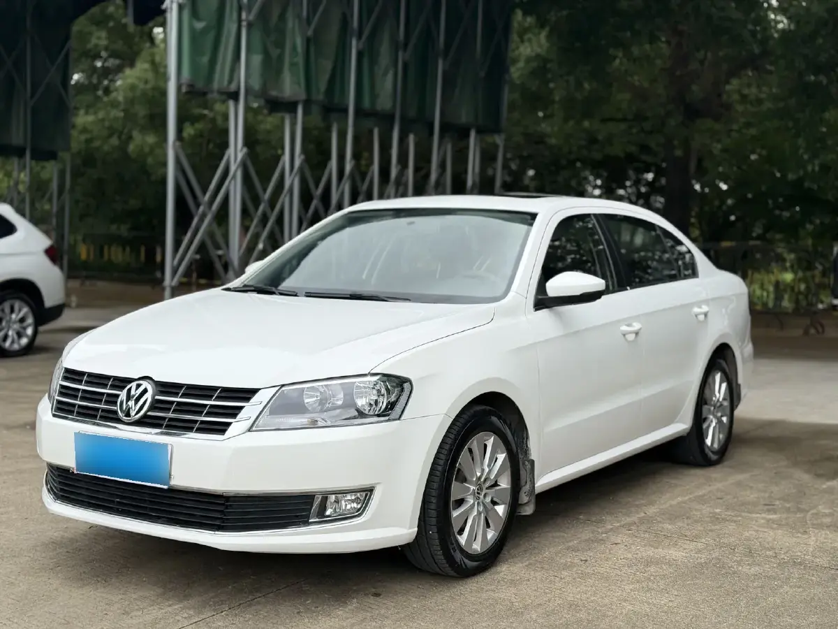 2013 Volkswagen Lavida 1.4T 131HP L4 7DCT