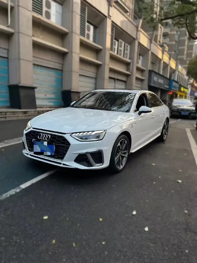 2020 Audi A4L 2.0T 150HP L4 7DCT