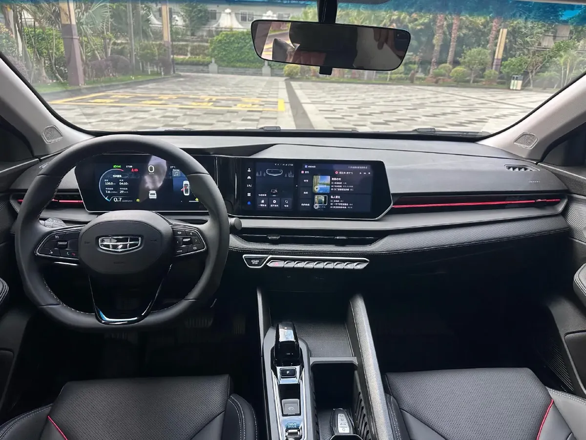 2024 Geely Binray 1.5T 181HP L4 7DCT,autocango,china used car exporter,china ev exporter,chinese used car exporter,chinese used ev exporter