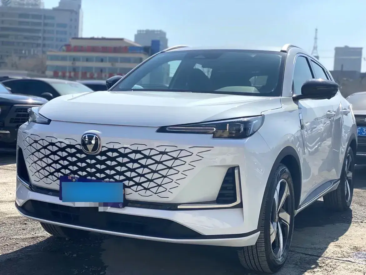 2024 ChangAn X7 PLUS 1.5T 188HP L4 7DCT