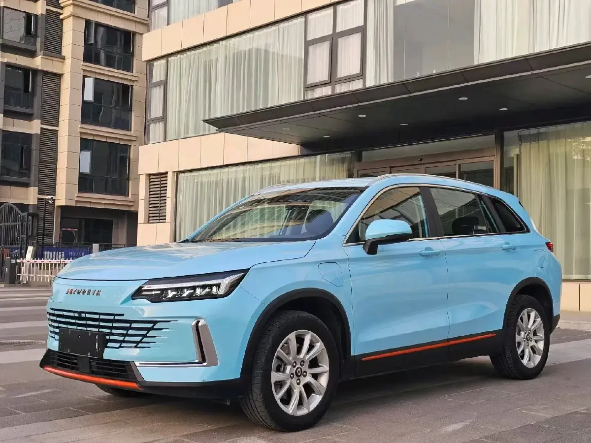 2023 Skyworth HT-i 1.5L 110HP L4 E-CVT PHEV 32.76KWH