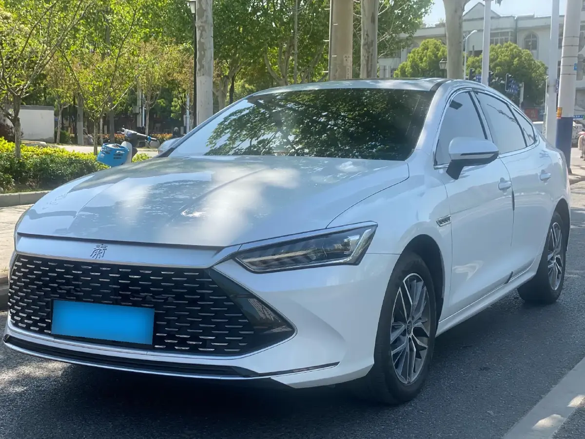 2024 BYD Qin Plus 1.5L 110HP L4 E-CVT PHEV 18.32KWH