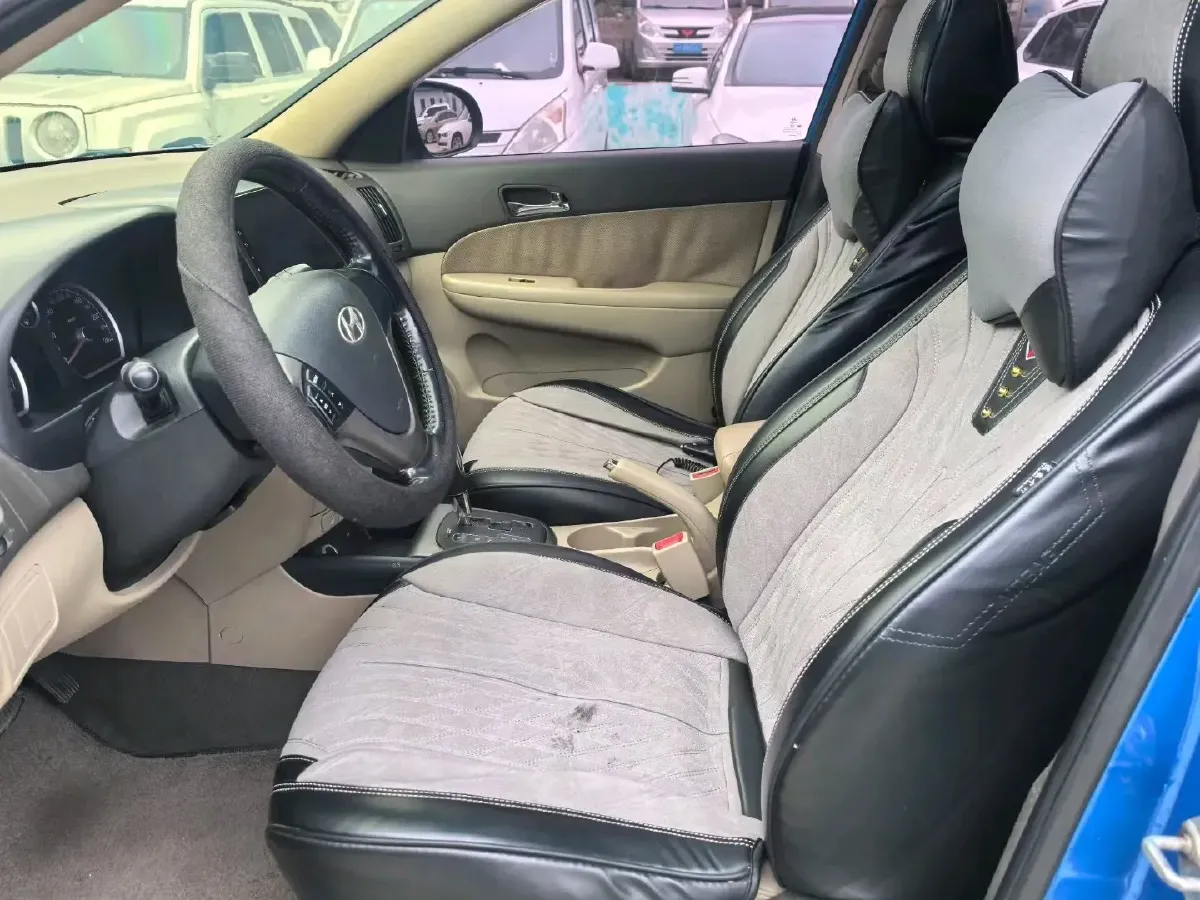 2010 Hyundai Celesta 1.6L 123HP L4 5MT,autocango,china used car exporter,china ev exporter,chinese used car exporter,chinese used ev exporter