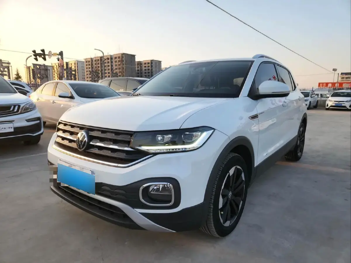 2020 Volkswagen Tacqua 1.5L 113HP L4 6AT