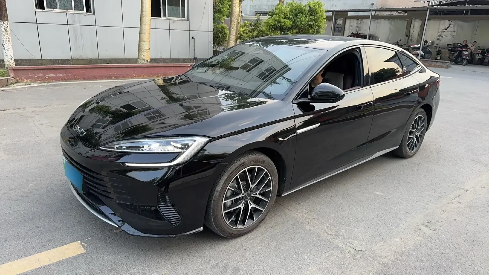 2023 BYD Seal 1.5T 139HP L4 E-CVT PHEV 17.6KWH