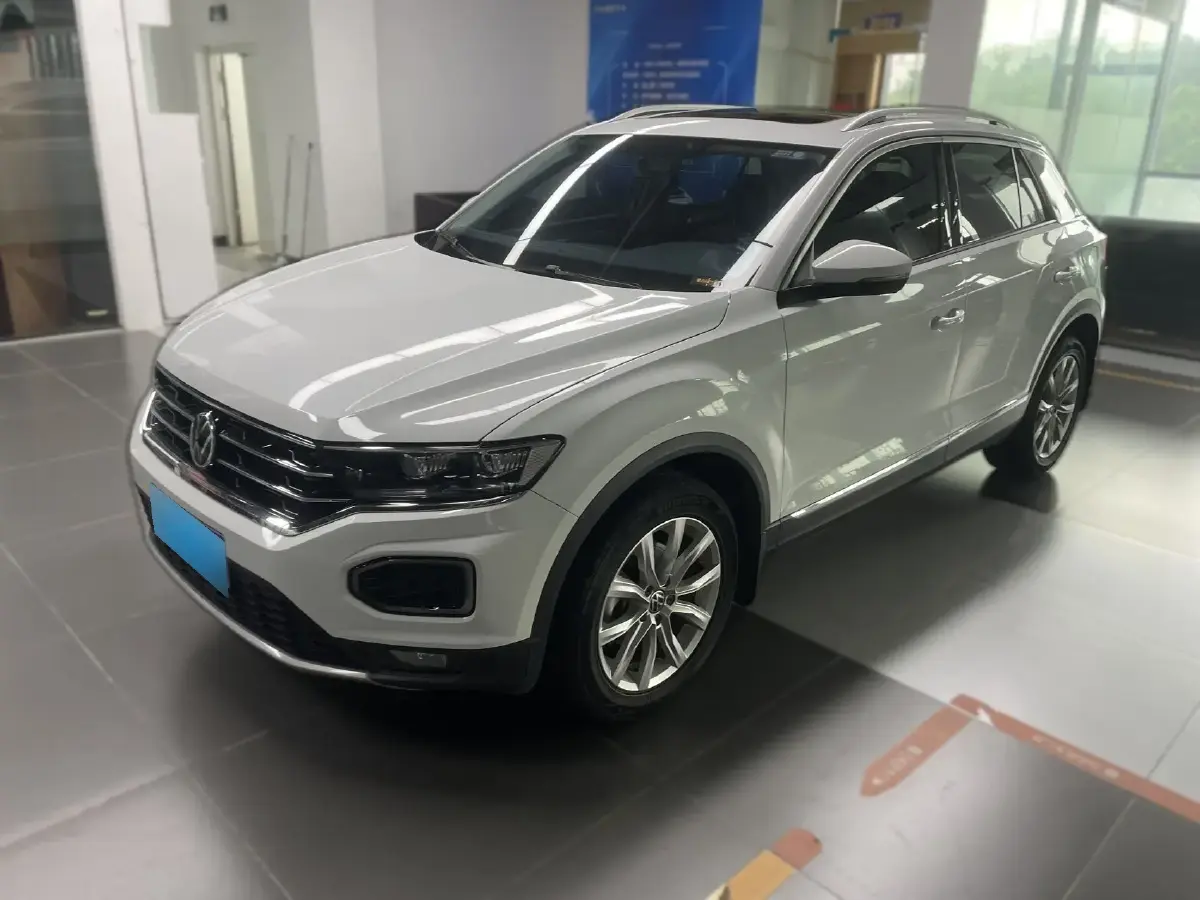 2021 Volkswagen T-Roc 1.4T 150HP L4 7DCT