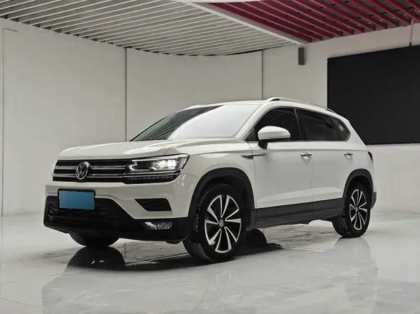 2019 Volkswagen Tharu 1.4T 150HP L4 7DCT