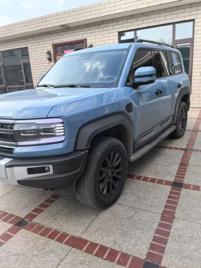 2023 FangChengBao Bao 5 1.5T 194HP L4 E-CVT PHEV 31.8KWH