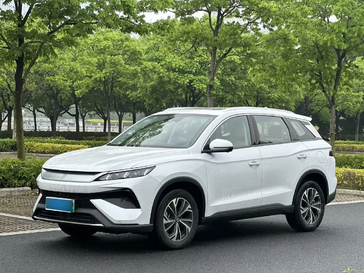 2025 BYD Song Pro 1.5L 101HP L4 E-CVT PHEV 18.3KWH