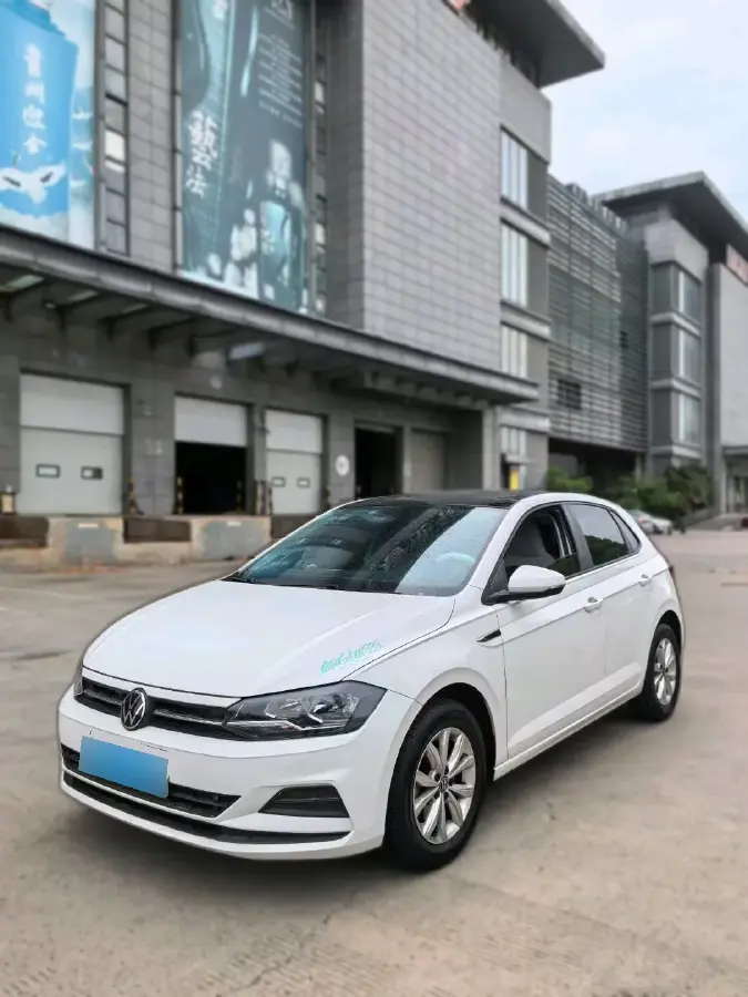 2023 Volkswagen Polo 1.5L 113HP L4 6AT