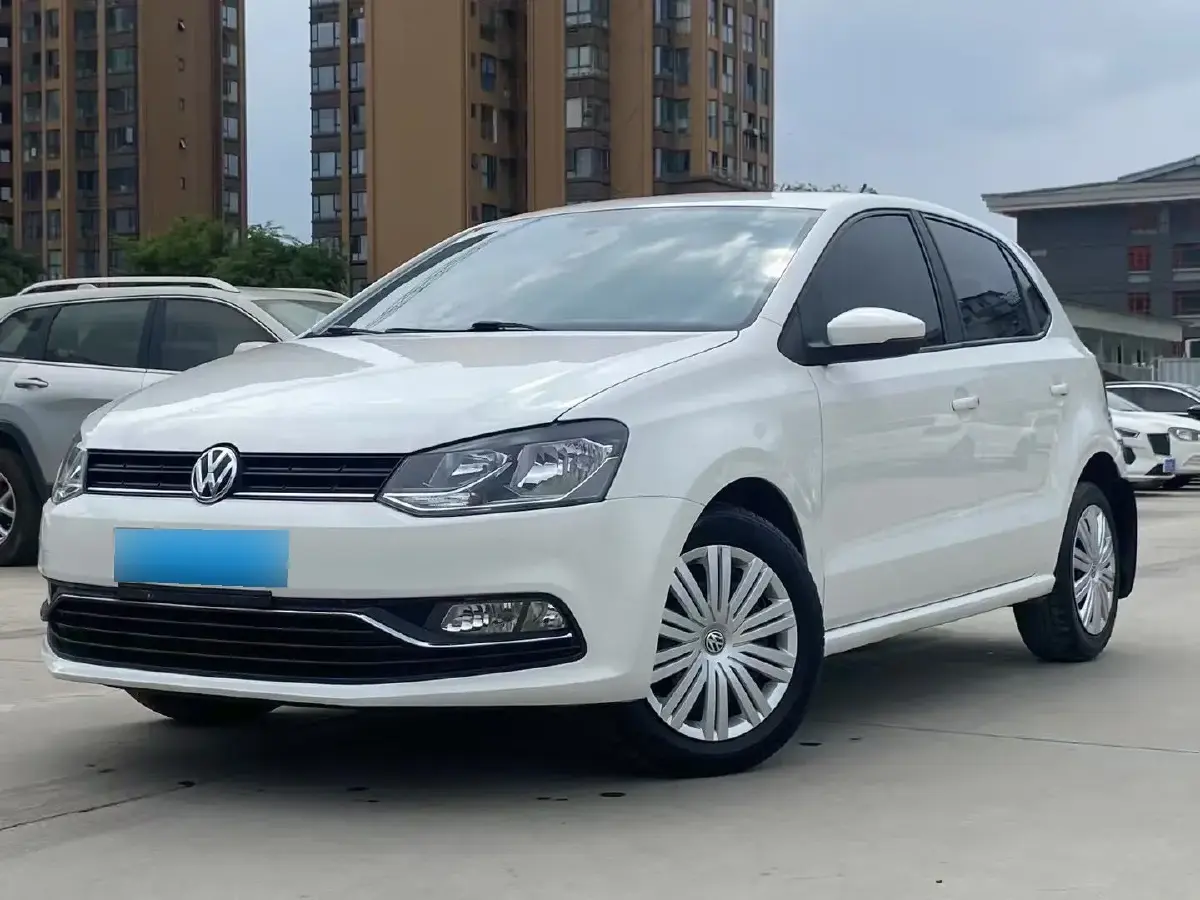 2014 Volkswagen Polo 1.6L 110HP L4 6AT