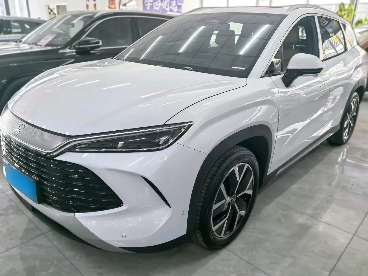 2024 BYD SongL DM-i 1.5L 101HP L4 E-CVT PHEV 26.6KWH