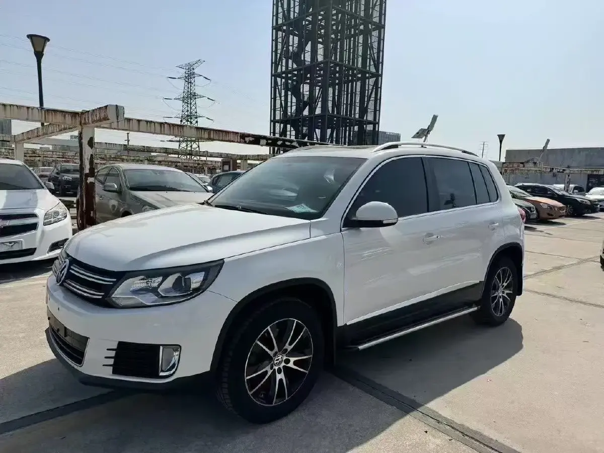 2013 Volkswagen Tiguan 1.8T 160HP L4 6AT