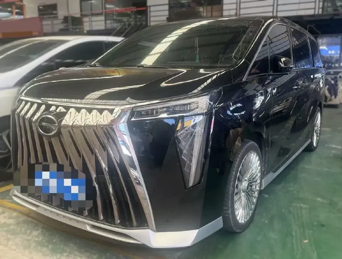 2023 GAC Trumpchi M8 2.0T 252HP L4 8AT