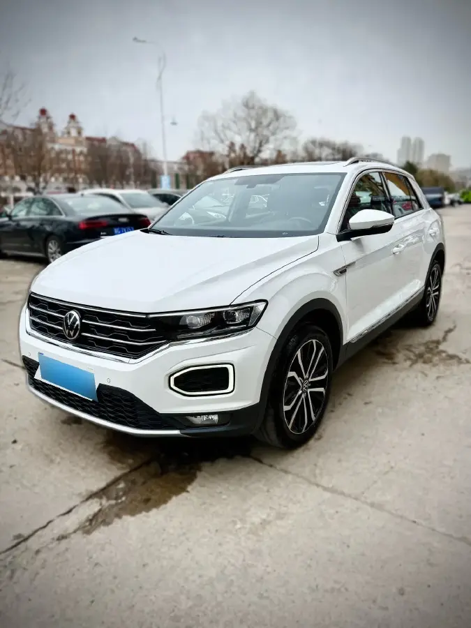 2021 Volkswagen T-Roc 1.4T 150HP L4 7DCT