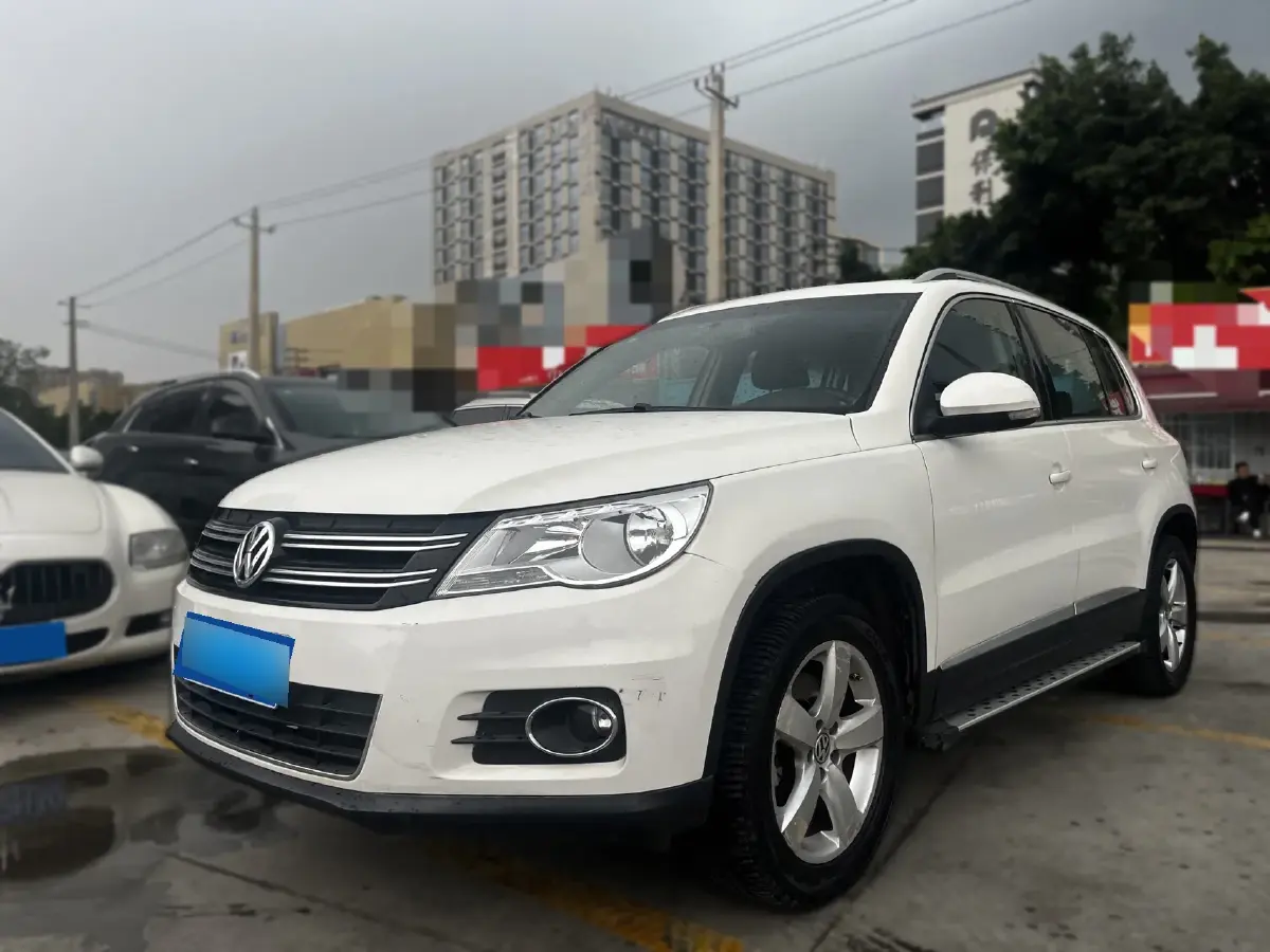2010 Volkswagen Tiguan 1.8T 160HP L4 6AT