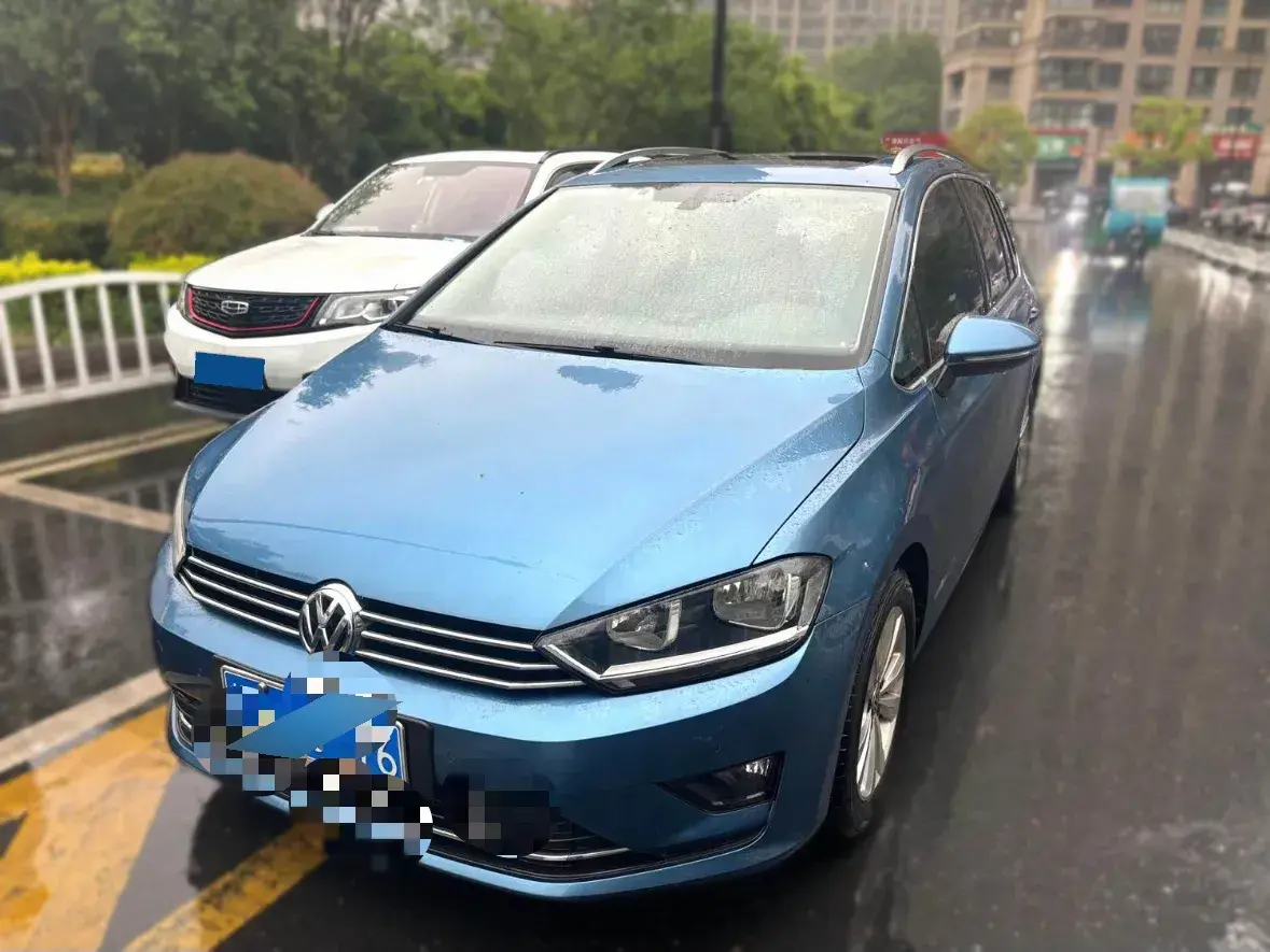 2018 Volkswagen Golf Sportsvan 1.4T 131HP L4 7DCT