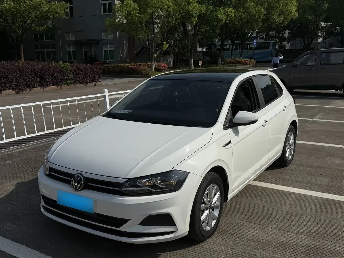 2021 Volkswagen Polo 1.5L 113HP L4 6AT