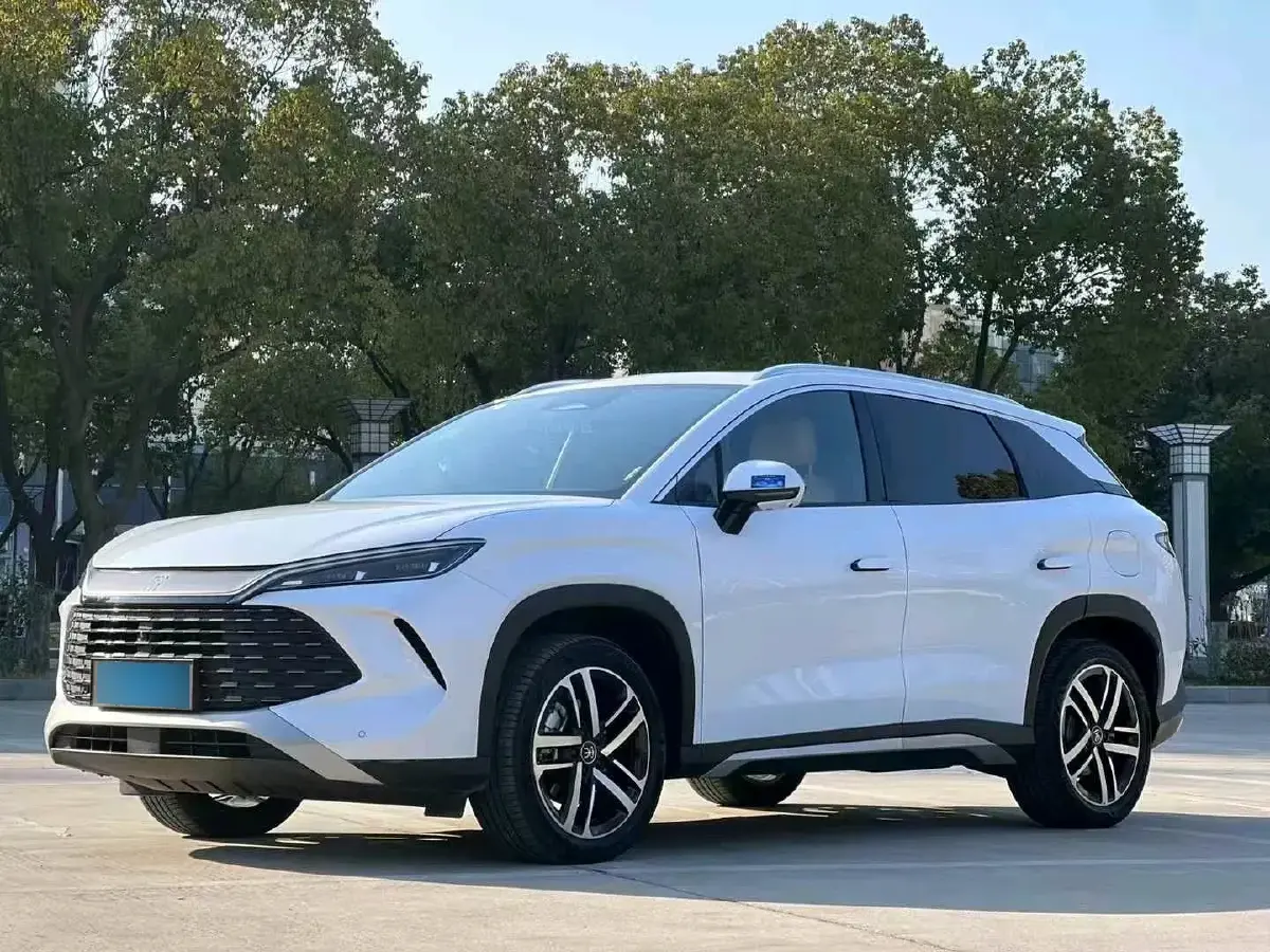 2024 BYD SongL DM-i 1.5L 101HP L4 E-CVT PHEV 18.3KWH