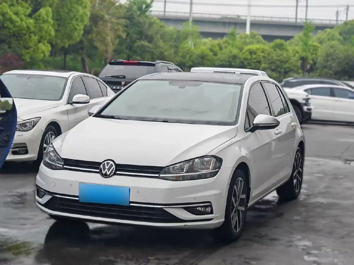 2020 Volkswagen Golf 1.4T 150HP L4 7DCT