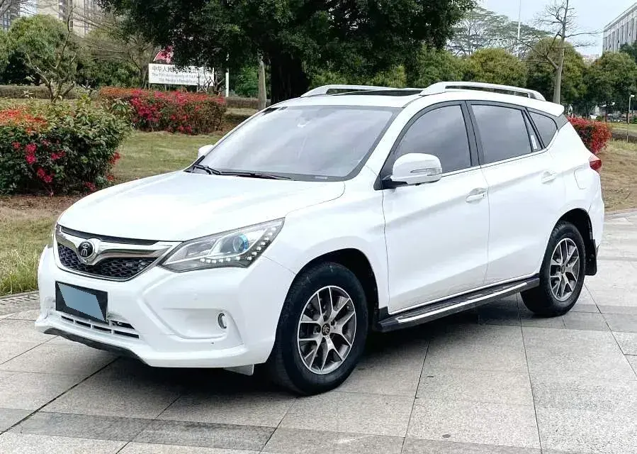 2017 BYD Song 1.5T 154HP L4 6MT