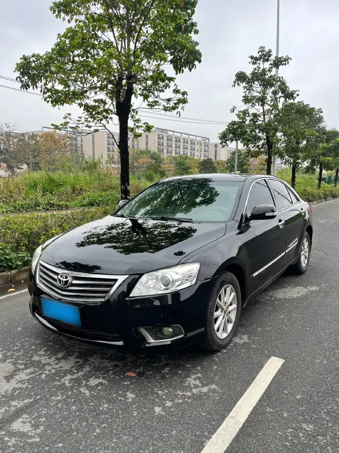 2011 Toyota Camry 2.0L 147HP L4 4AT