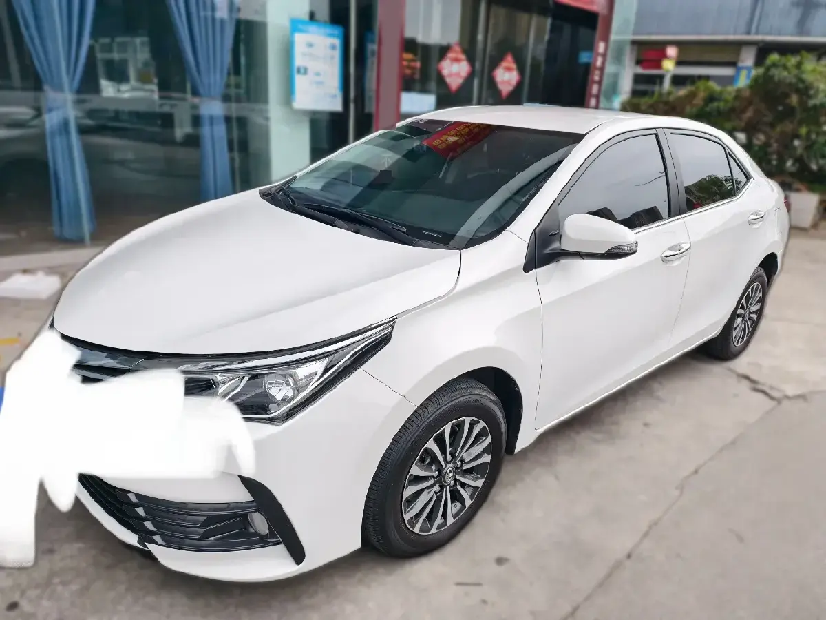 2018 Toyota Corolla 1.2T 116HP L4 CVT
