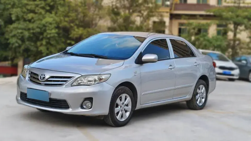 2011 Toyota Corolla 1.8L 140HP L4 CVT