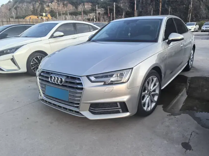 2018 Audi A4L 1.4T 150HP L4 7DCT