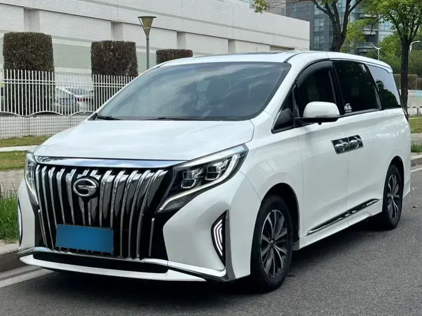 2021 GAC Trumpchi M8 2.0T 252HP L4 8AT