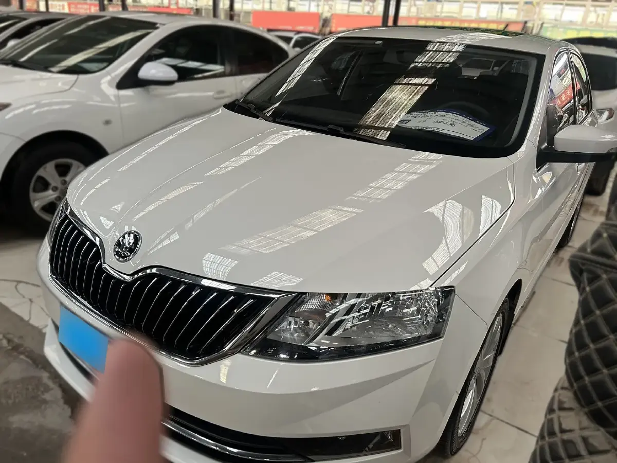 2019 Skoda Rapid 1.5L 110HP L4 6AT
