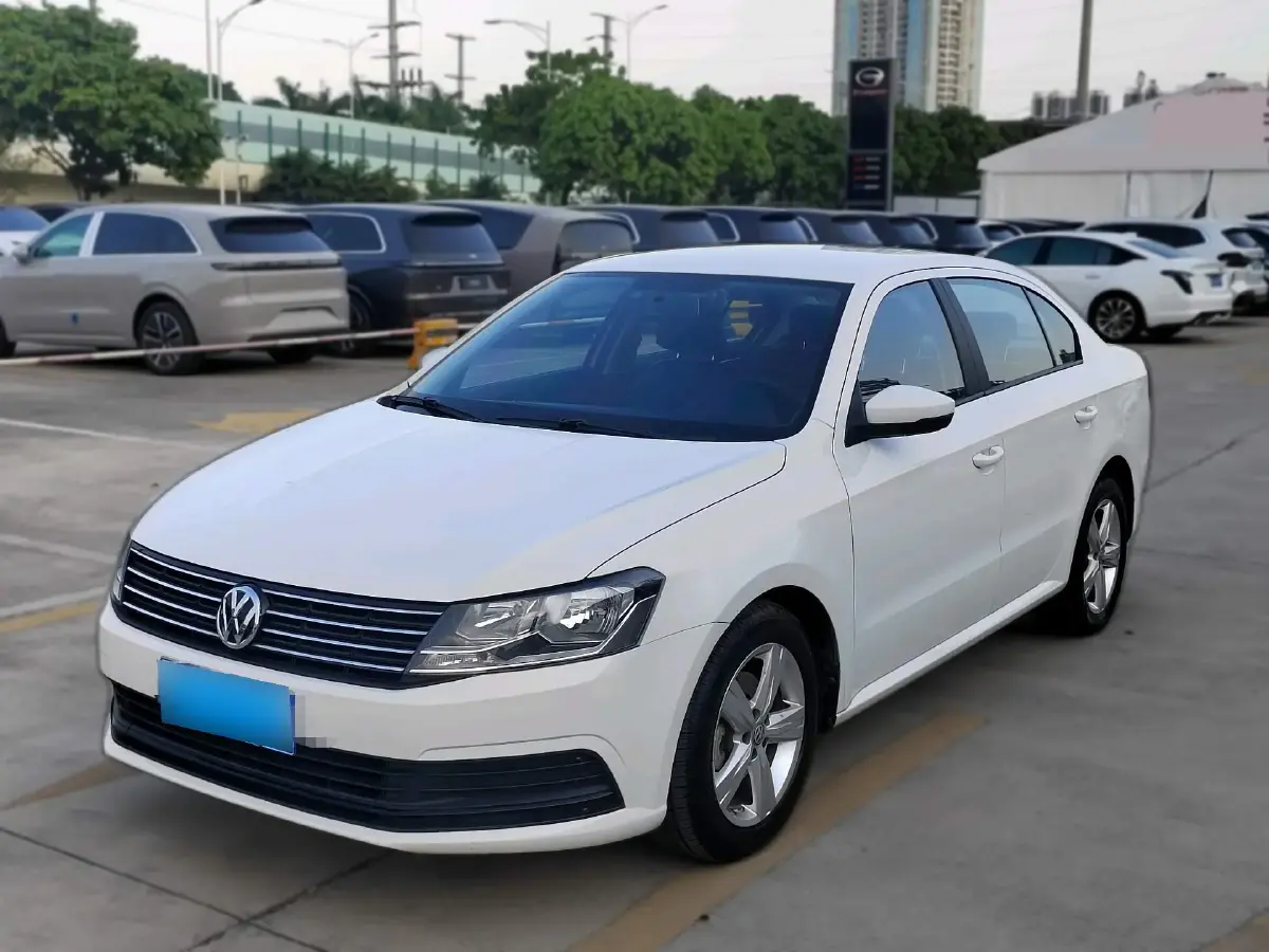 2017 Volkswagen Lavida 1.6L 110HP L4 6AT