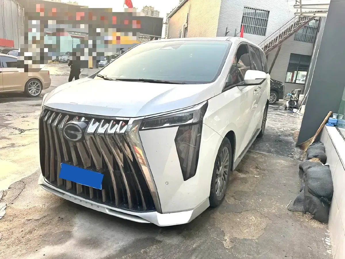 2023 GAC Trumpchi M8 2.0T 252HP L4 8AT