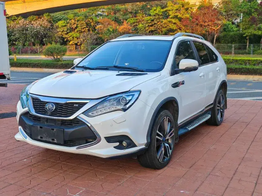 2017 BYD Tang 2.0T 205HP L4 6DCT PHEV