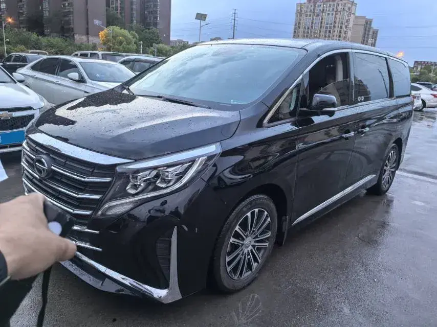 2021 GAC Trumpchi M8 2.0T 252HP L4 8AT