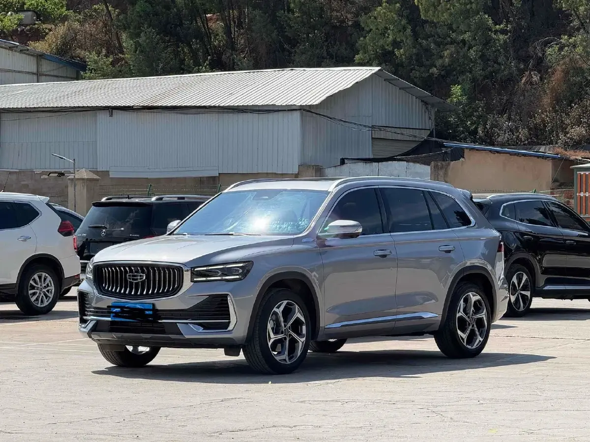 2024 Geely Monjaro 2.0T 238HP L4 8AT