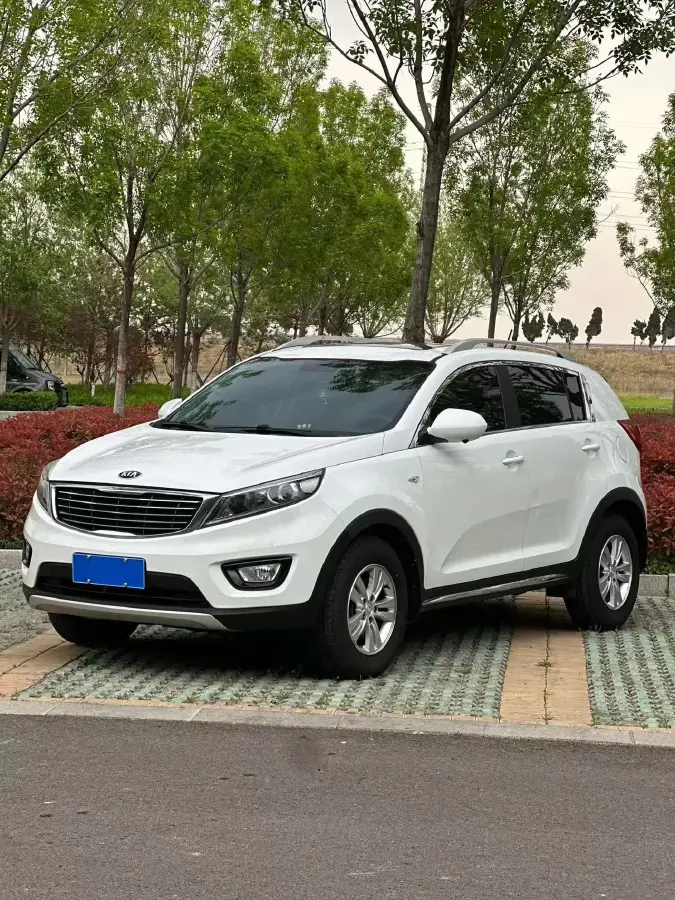 2016 Kia Sportage R 2.0L 165HP L4 6MT