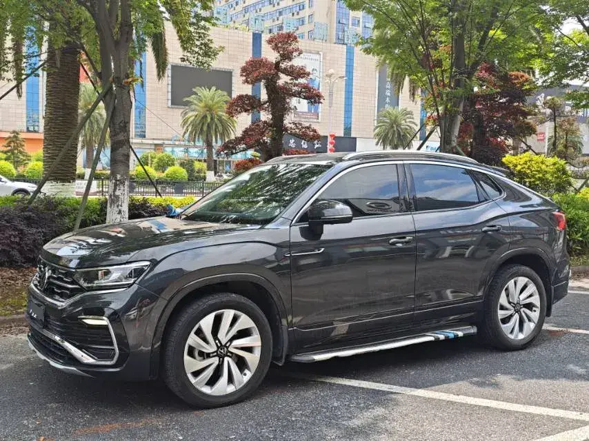 2020 Volkswagen Tayron X 2.0T 186HP L4 7DCT