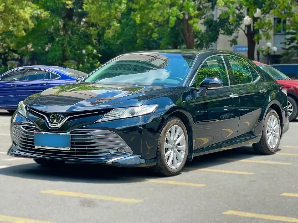 2018 Toyota Camry 2.0L 169HP L4 6AT