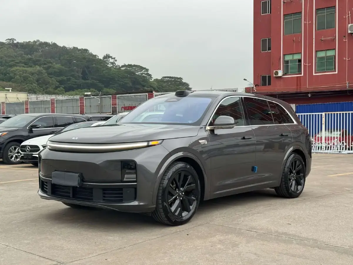 2023 Li L7 Range Extended 154HP REEV 40.9KWH