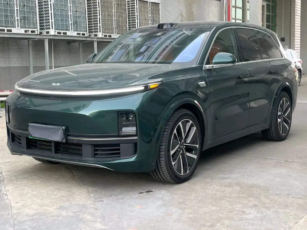 2024 Li L8 Range Extended 154HP REEV 52.3KWH