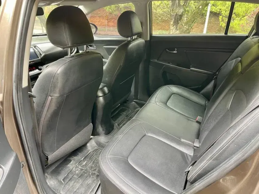 2012 Kia Sportage R 2.0L 165HP L4 6MT,autocango,china used car exporter,china ev exporter,chinese used car exporter,chinese used ev exporter