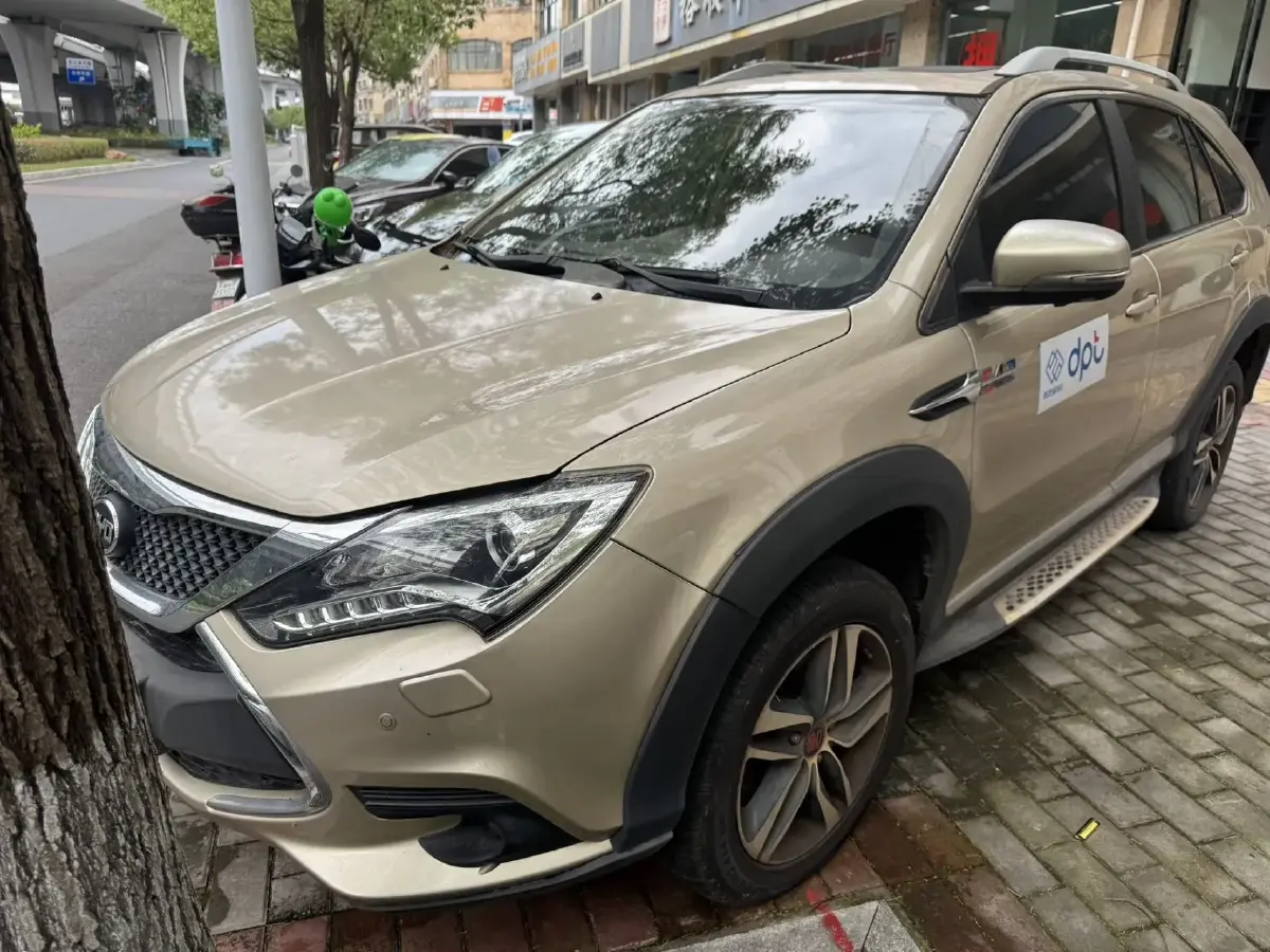 2015 BYD Tang 2.0T 205HP L4 6DCT PHEV