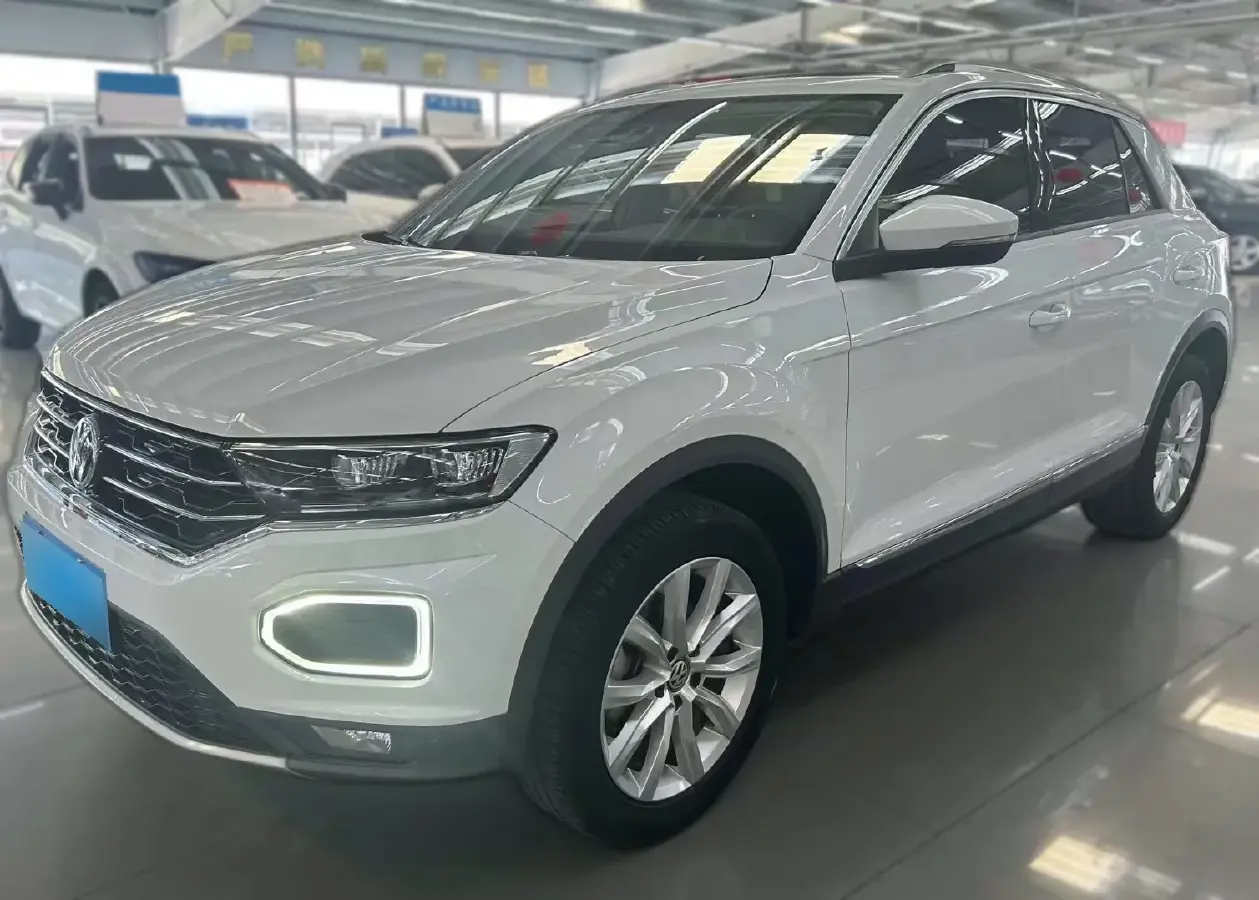 2018 Volkswagen T-Roc 1.4T 150HP L4 7DCT