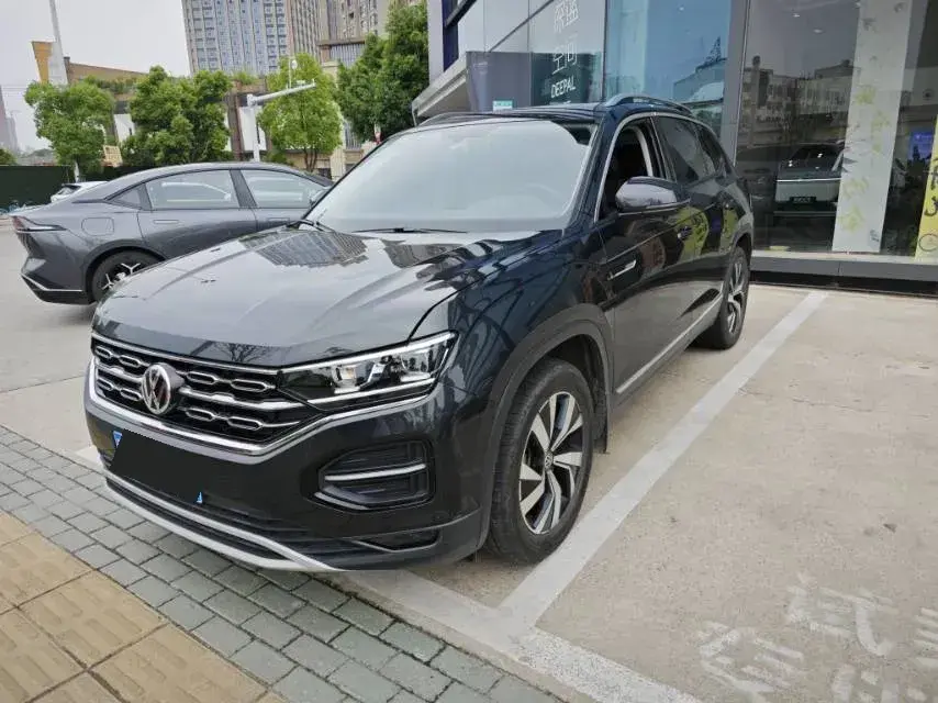 2022 Volkswagen Tayron 2.0T 186HP L4 7DCT