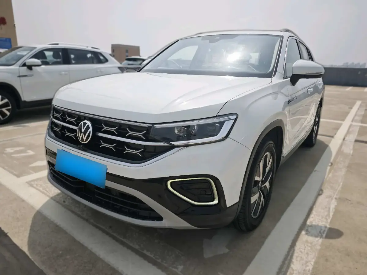 2023 Volkswagen Tayron 1.4T 150HP L4 7DCT