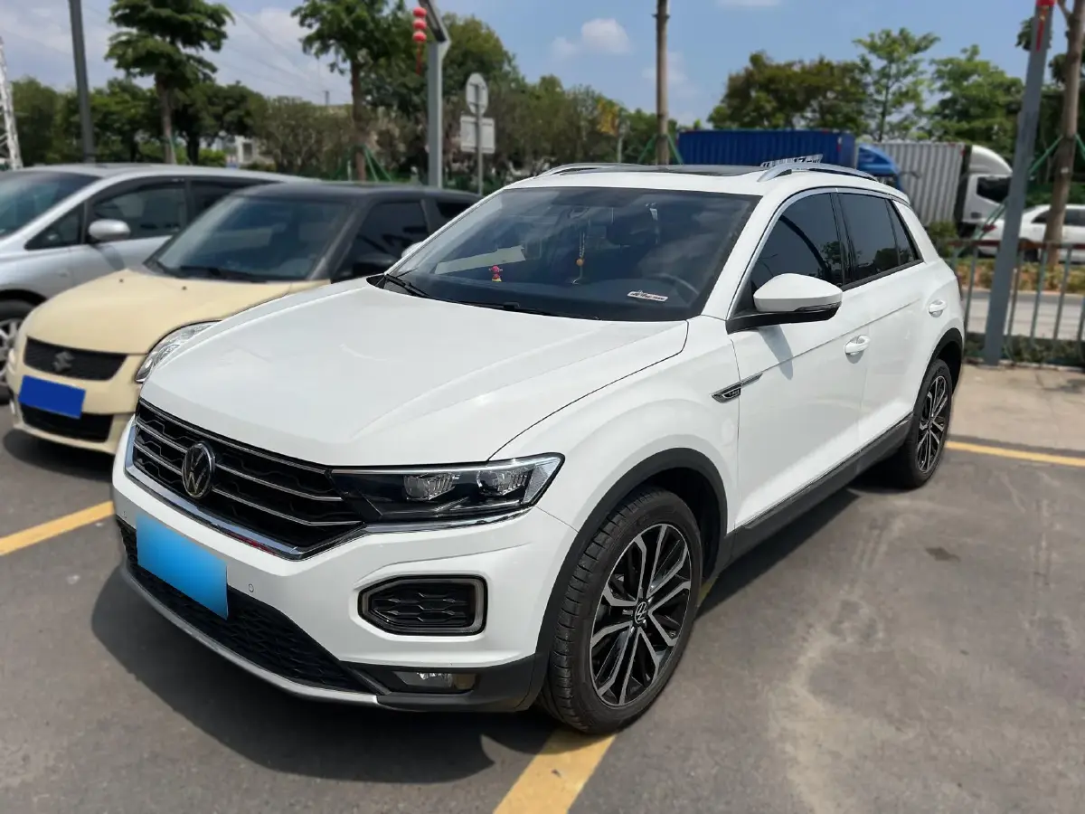 2022 Volkswagen T-Roc 1.4T 150HP L4 7DCT